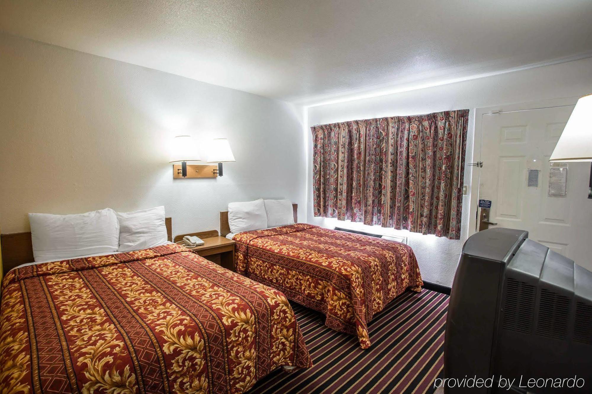 Rodeway Inn Charlotte Dış mekan fotoğraf